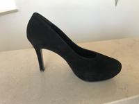 Pumps Plateau Paul Green Größe 38 schwarz Hessen - Solms Vorschau