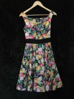 Sehr süßes Kleid Rockabilly 50er Jahre Look Sachsen-Anhalt - Halle Vorschau