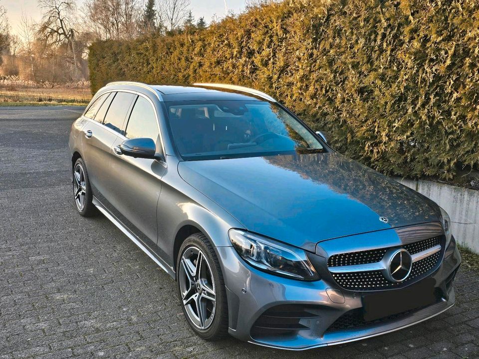 Mercedes Benz C300d T-Modell 4Matic AMG Line *AIR*HUD*MASSAGE in Mainhausen