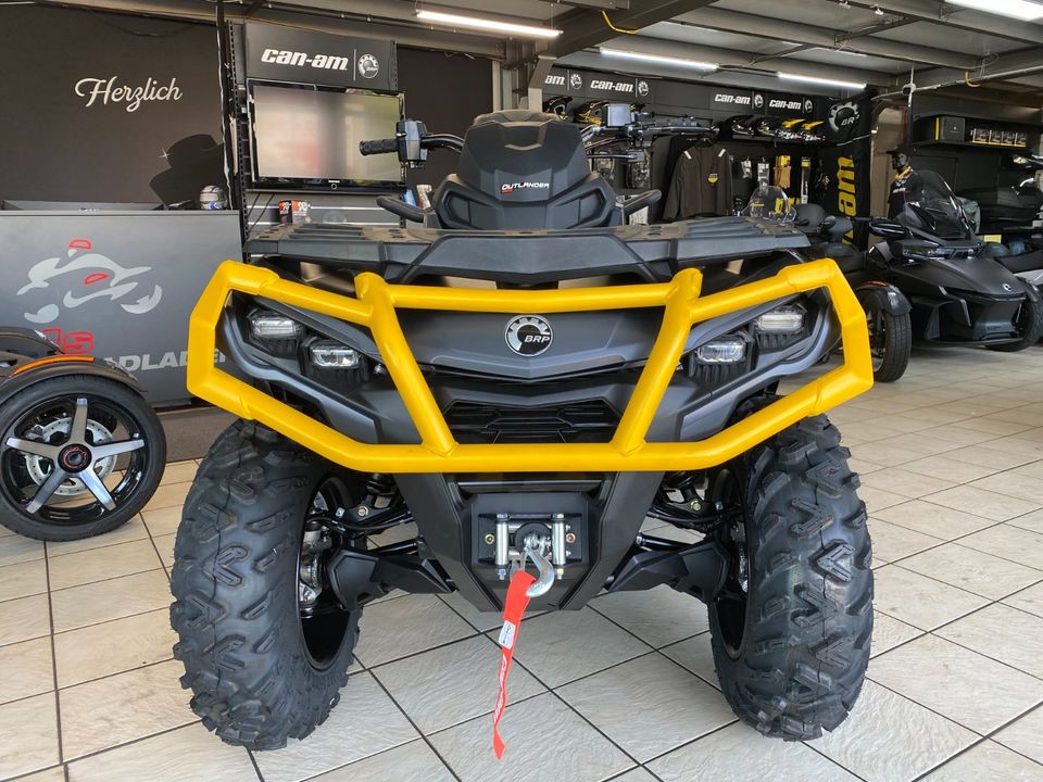 Can Am Outlander 1000R MAX XT-P INT. Mod 2023 in Bruck