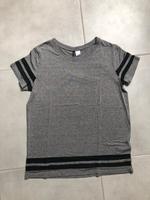 Graues T-Shirt mit schwarzen Streifen von H&M Bayern - Würzburg Vorschau