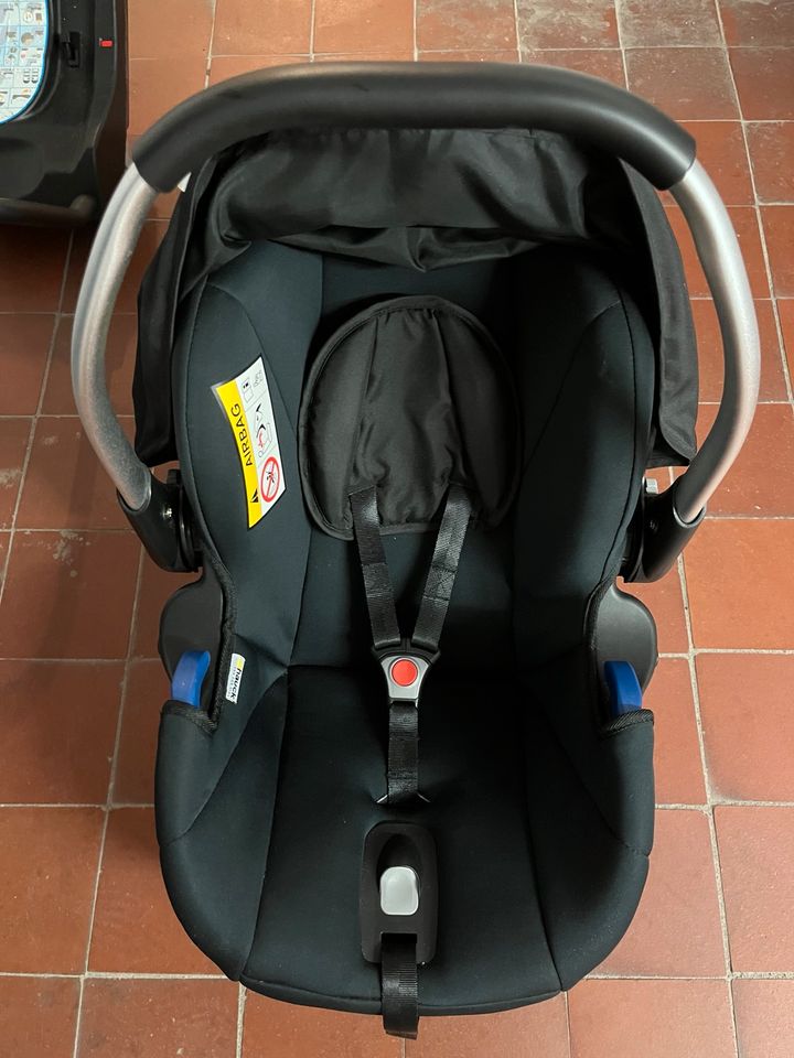 Hauck Isofix Babyschale Comfort Fix Autositz inkl. Base in Herne