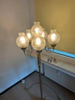 Wunderschöne Stehlampe / seltene Lampe mit Glaskugeln Essen - Essen-Frintrop Vorschau