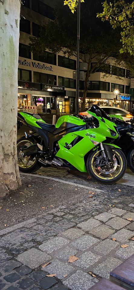 Kawasaki Ninja ZX6R 600p in Dortmund