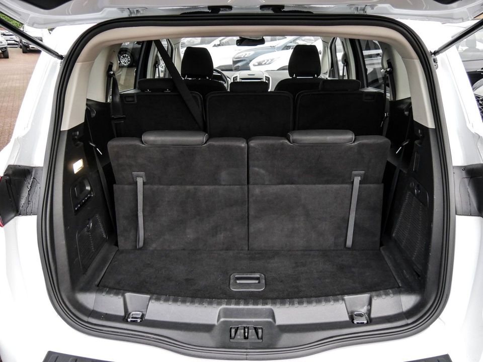 Ford S-Max 2.0 EcoBlue Titanium 7-Sitzer in Düren
