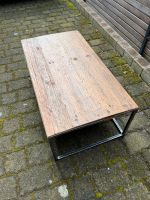 Couchtisch, Industrial Look, Holz mit Stahlrohrgestell Nordrhein-Westfalen - Dinslaken Vorschau