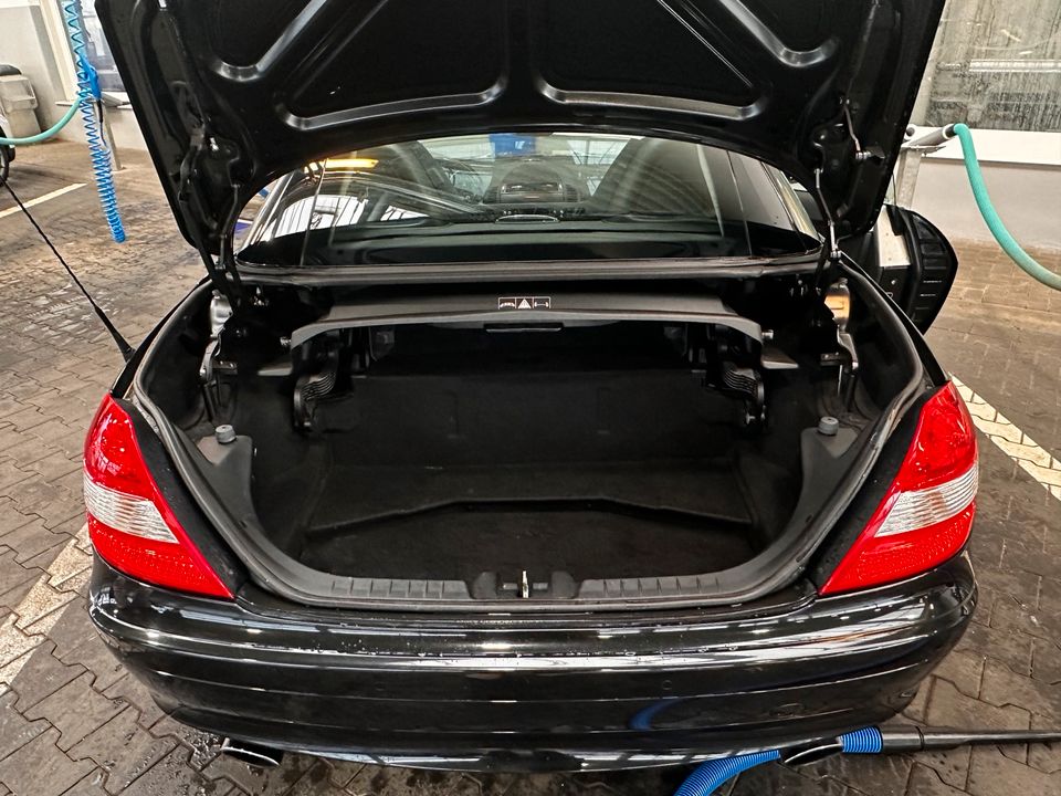 Mercedes SLK in Kümmersbruck