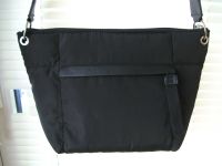 Handtasche Umhängetasche Stepptasche Nylon Schwarz-Weiß Saarland - Dillingen (Saar) Vorschau