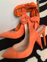 Zara Pumps Orange 40 Neu Nordrhein-Westfalen - Herten Vorschau