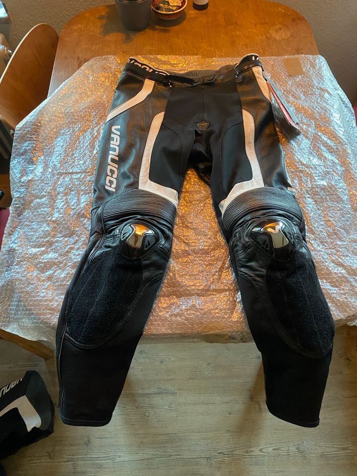 vanucci damen motorradhose neu gr 40 leder in Stockelsdorf