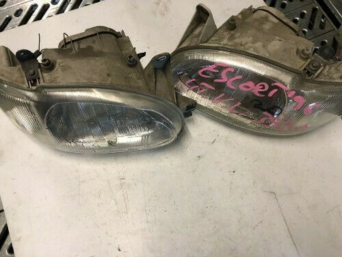 Paar Scheinwerfer links+rechts Ford Escort VII 01.95-01.98 H4 in Buko