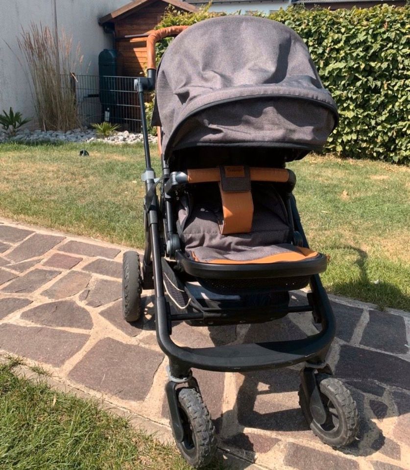 Emmaljunga Kinderwagen in Neustadt am Rübenberge