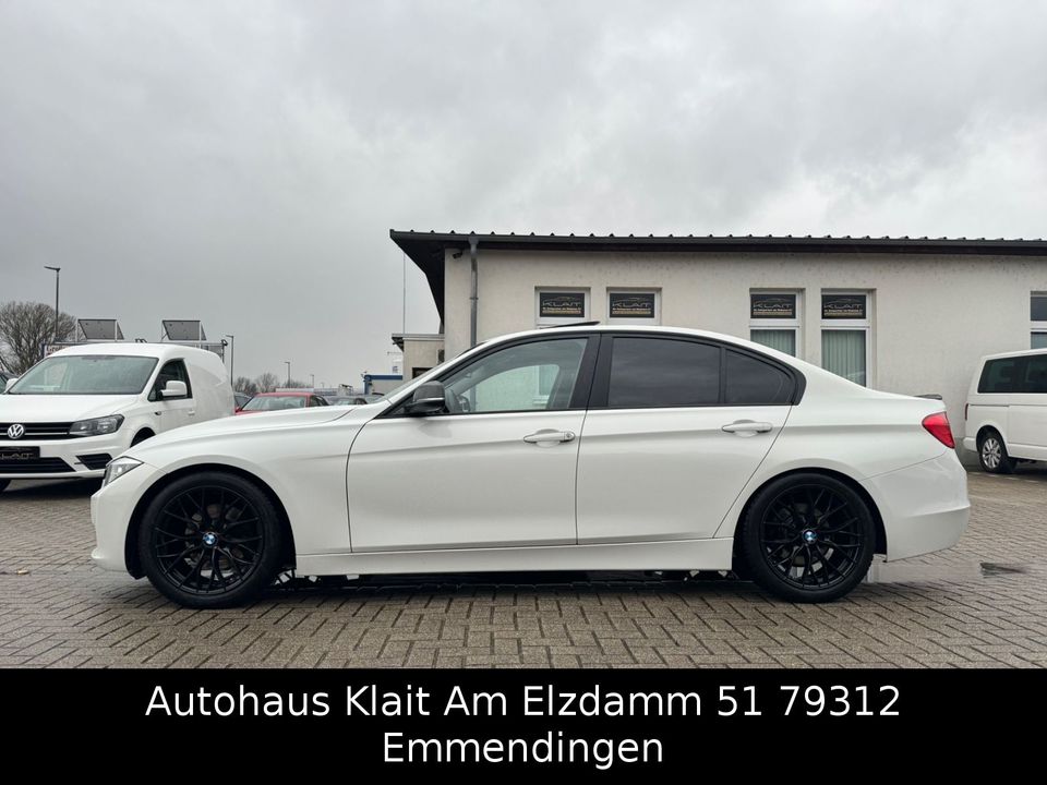 BMW 320d*F30*Limo*Schiebedach*Navi* in Emmendingen