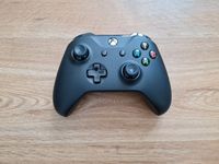 XBOX One Controller, schwarz, teildefekt Wiesbaden - Mainz-Kostheim Vorschau