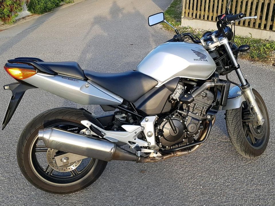 Honda CBF 600N Silber TÜV neu Fahranfänger in Mintraching