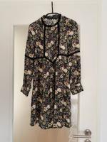 Kleid, knielang, Blumenmuster Dresden - Strehlen Vorschau