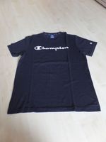 T-Shirt von Champion Gr. L Sachsen - Ehrenfriedersdorf Vorschau