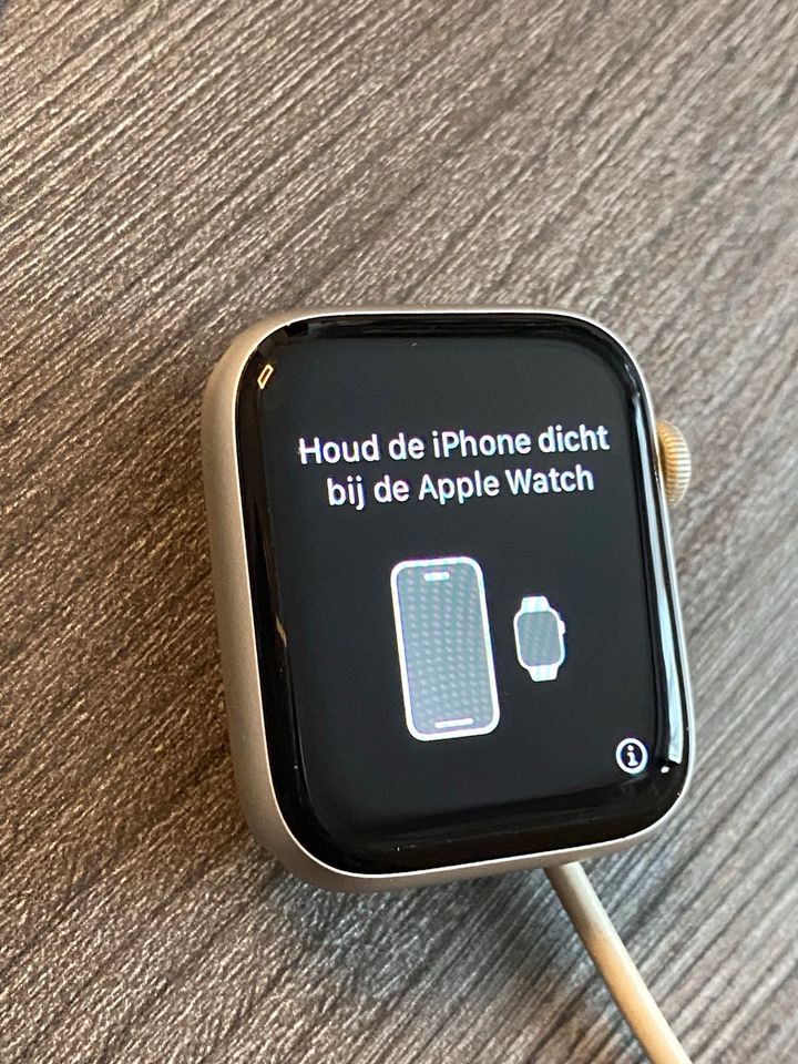 Watch Apple 5 in Herten