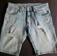 Tommy Jeans Ronnie / Jeansshort Gr. 33 Vahr - Neue Vahr Südost Vorschau