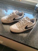 Nike Sneakers  Turnschuhe Gr. 40 Bayern - Schwabmünchen Vorschau