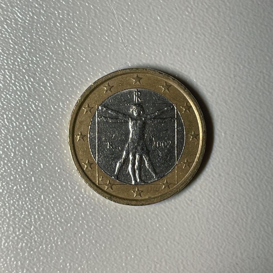 1 Euro Münze - Italien 2002 - Leonardo Da Vinci - Sammlerstück in Düsseldorf