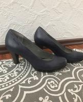 Tamaris Elegante echt Leder Pumps Gr. 39 dunkelblau Bayern - Großostheim Vorschau