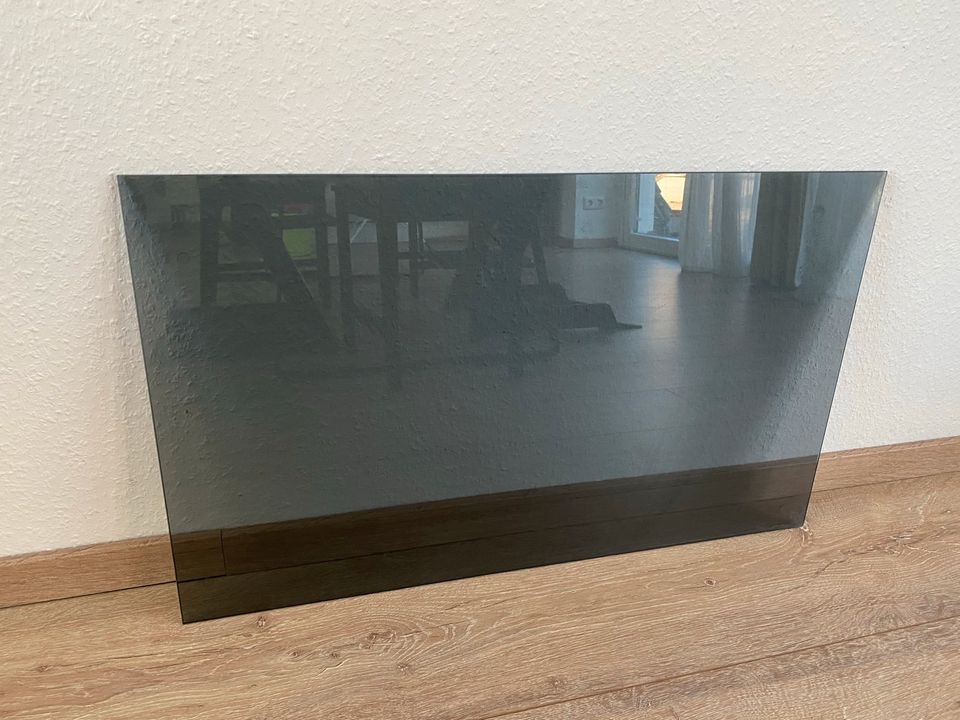 Glasplatte für Ikea Malm Kommode 80x48cm schwarz in Kreuztal