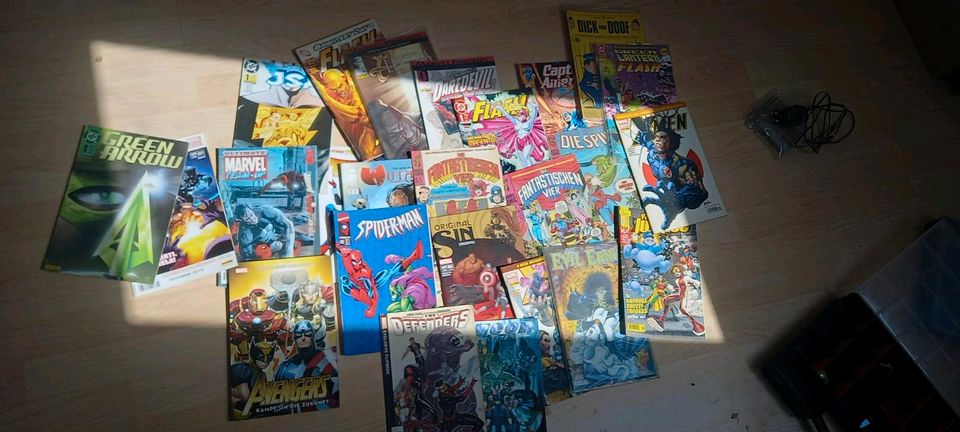 31 Comics Ältere und Neuere, Deutsch/Englisch in Letschin