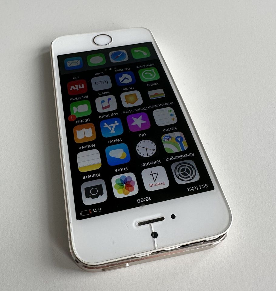 Apple iPhone 5s - 32GB - Gold (Ohne Simlock) A1457, DEFEKT in Keltern