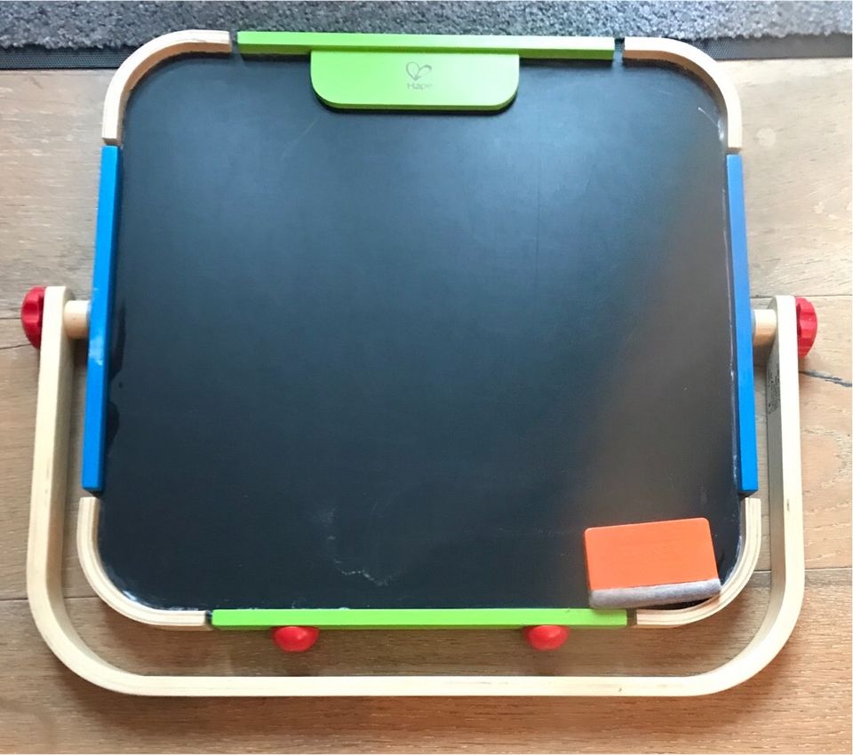 Hape Spieltafel magnetisch und Kreide in Nittendorf 