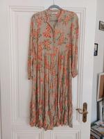 Geblümtes langes Kleid von PIECES in XS, langarm Köln - Nippes Vorschau
