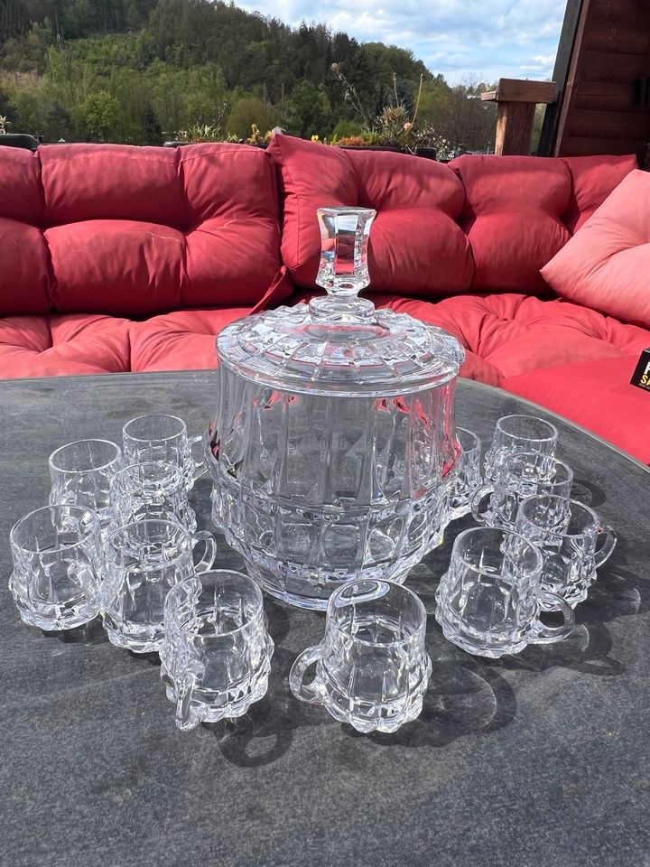 Kristallglas Bowleset mit 12 Gläsern in Siegen