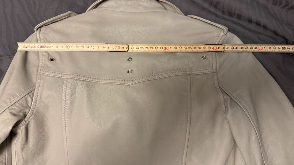 Mango Lederjacke Damen beige Gr. 36 / S in München