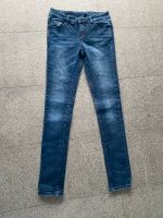 Amisu Jeans Gr. 34 Stuttgart - Stuttgart-Ost Vorschau