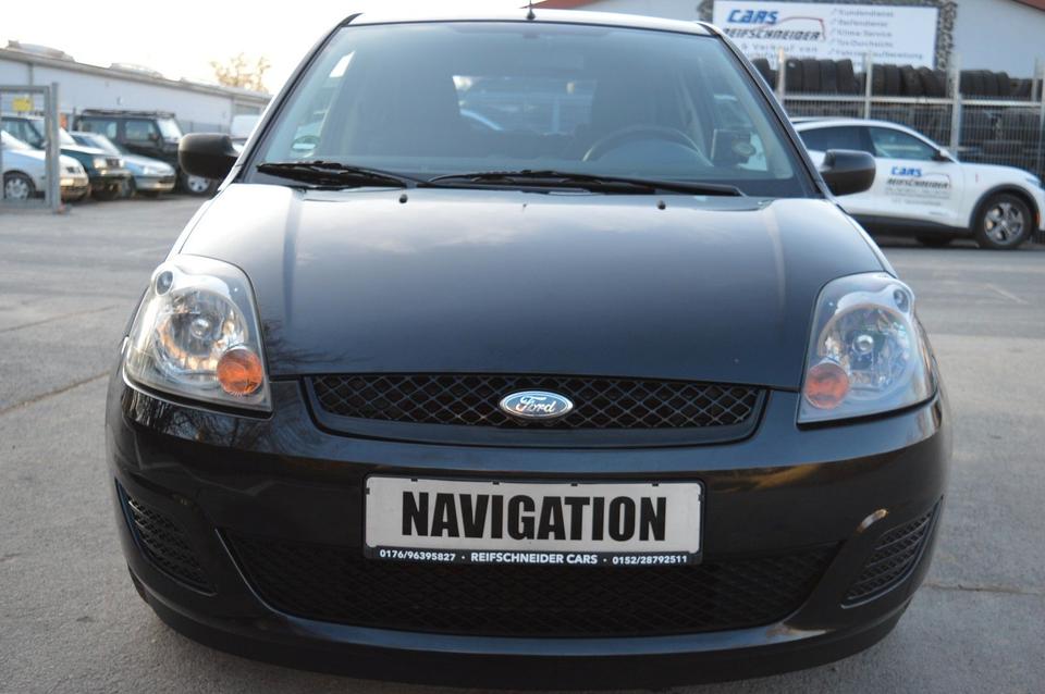 Ford Fiesta Fun X*Klimaanlage*Navi*Be. Frontscheibe* in Schweinfurt