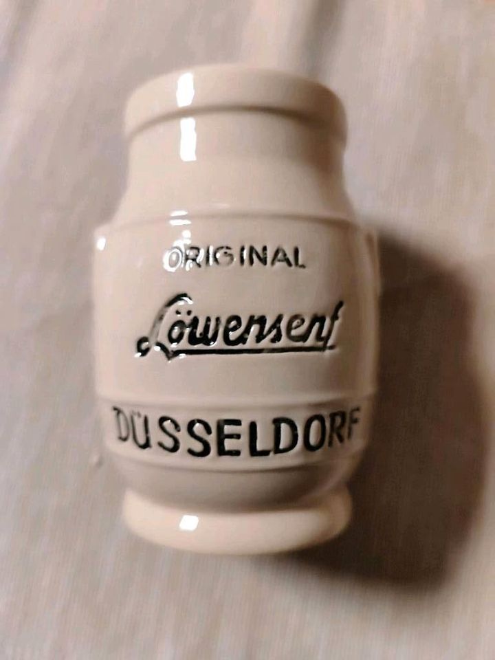 Original Löwensenf Dose/Topf - Sammlerstück in Langdorf