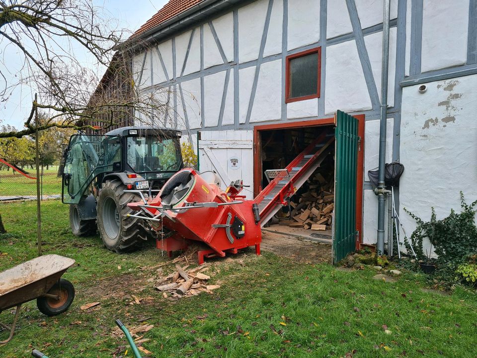 Lohnsägen / Brennholzsägen / Holzsägen / Brennholz in Uhingen