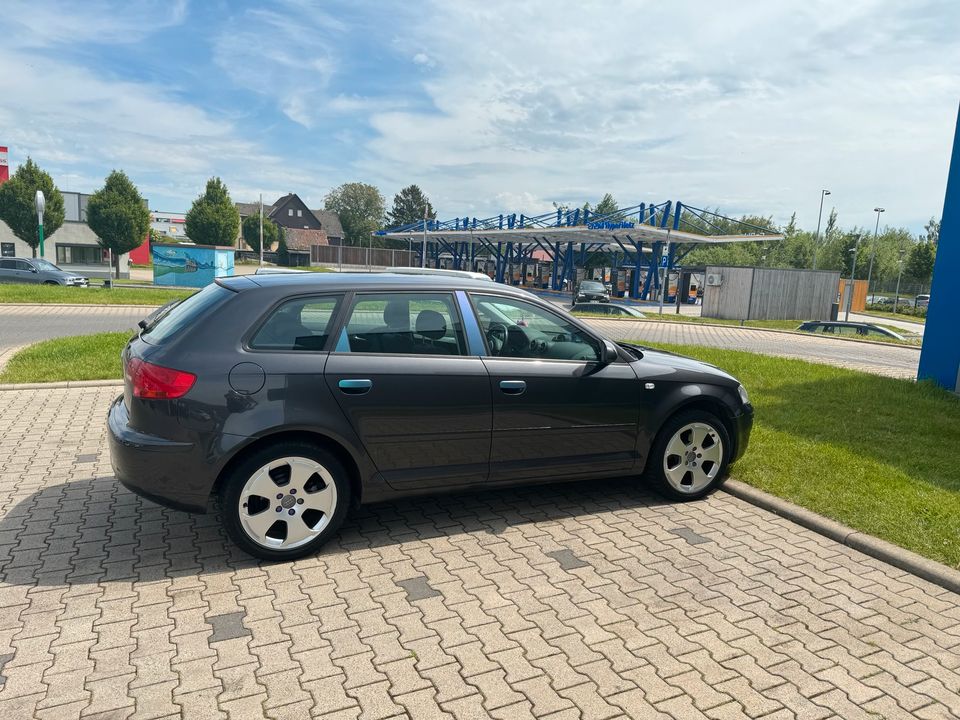 Audi A3 1.6 FSI Sportback in Holzwickede