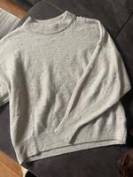 Grau/beiger Strickpullover mit Perlen Bayern - Lindau Vorschau