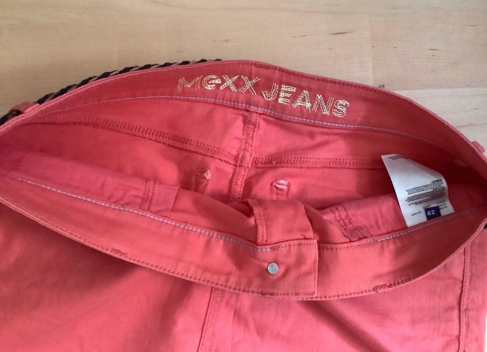 Mexx Jeans Rock Koralle Gr. 29, M, 38, mit Gürtel, NEU in Bad Nauheim