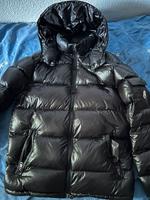 Moncler Jacke Grösse M Hannover - Linden-Limmer Vorschau