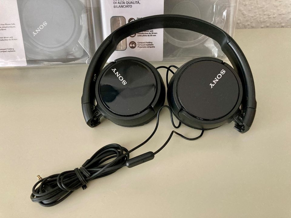 SONY Kopfhörer MDR-ZX310AP Headset Over-ear schwarz wie NEU OVP in Wandsbek  - Hamburg Duvenstedt | Lautsprecher & Kopfhörer gebraucht kaufen | eBay  Kleinanzeigen ist jetzt Kleinanzeigen