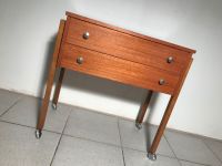 Vintage Teak Beistelltisch Nähschränkchen Kommode danish design Niedersachsen - Delmenhorst Vorschau