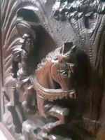 Reiter Pferd Ritter Burg Schloss Jagd Holz Relief Bild Duisburg - Duisburg-Süd Vorschau