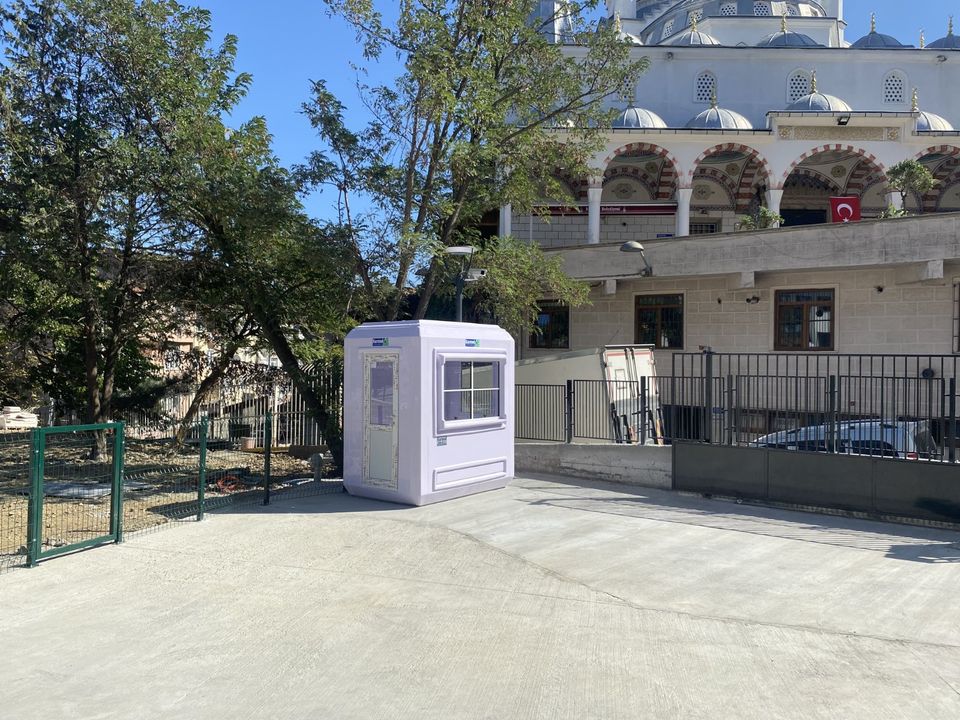 Pförtnerhaus | Wachhaus | Verkaufsmobil | Mobile Verkaufsstände | Verkaufspavillion | Kioskkabine | Kassenhaus | Mobiler Kiosk | Mobiler Marktstand | Verkaufsstand | Barrierefrei | Mobile Toilette in Filderstadt