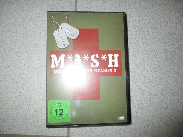 DVD TV-Kult M*A*S*H Die komplette Season 2 / 3 DVDs in Wetter (Hessen)