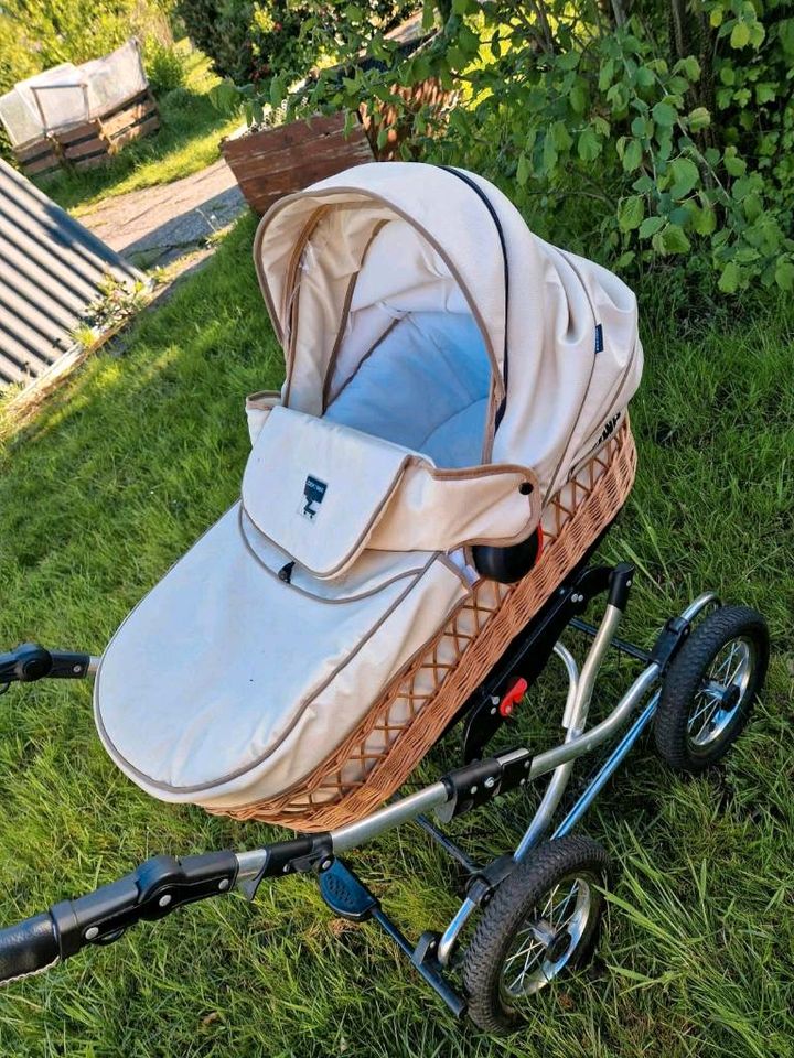 Kinderwagen in Bremerhaven