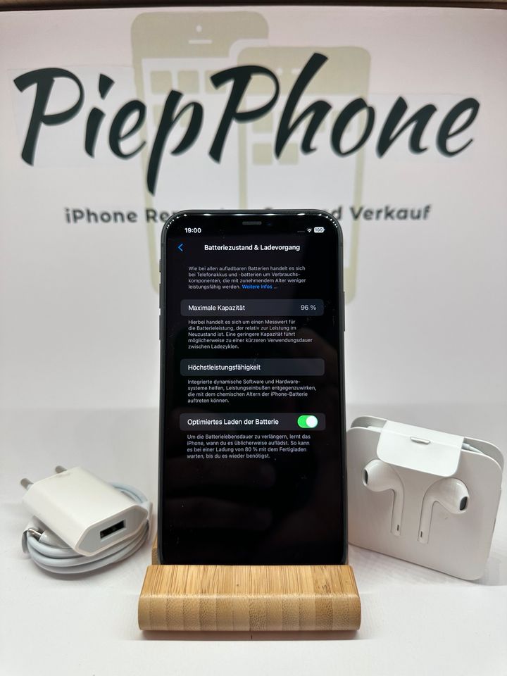 Händler Apple iPhone 11 black 128 GB 12 Monate Gewährleistung in Neckarbischofsheim