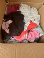 86 Kinderkleidung Paket. 50 Cent mädchen Sachen Hosen Pullover 80 Nordrhein-Westfalen - Schloß Holte-Stukenbrock Vorschau