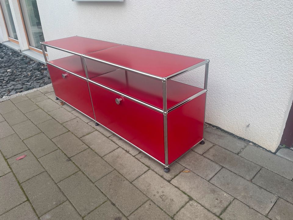 USM Haller Sideboard, rubinrot, RG mit MwsT, sehr gut in Ergersheim